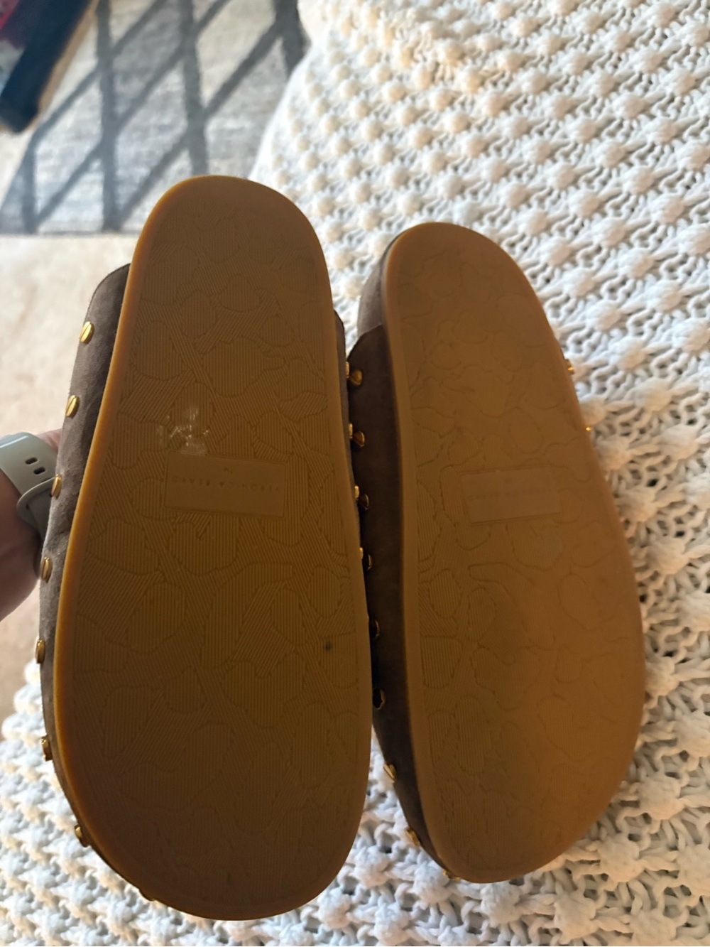 Veronica Beard Fenix Shearling Mule Clogs Bark Ecru US 6.5 worn once - Picture 3 of 3